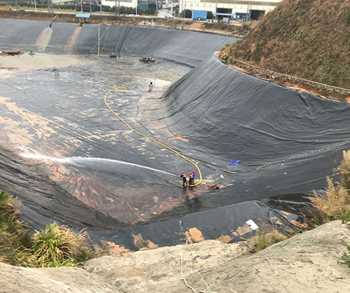 怀仁废水池清理